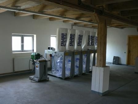 Vand atelier / fabrica mobila