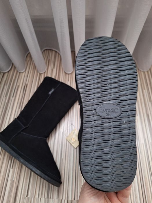 Cizme piele Björndal gen UGG mărime 36.