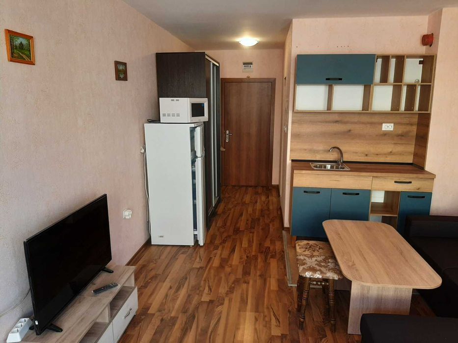 Продава се Едностаен апартамент в Свети Влас - 44 кв.м за 1023 €/кв.м - Снимка #2