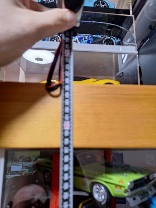 Стъклена Витрина за модели 1/18 1/43 или друго