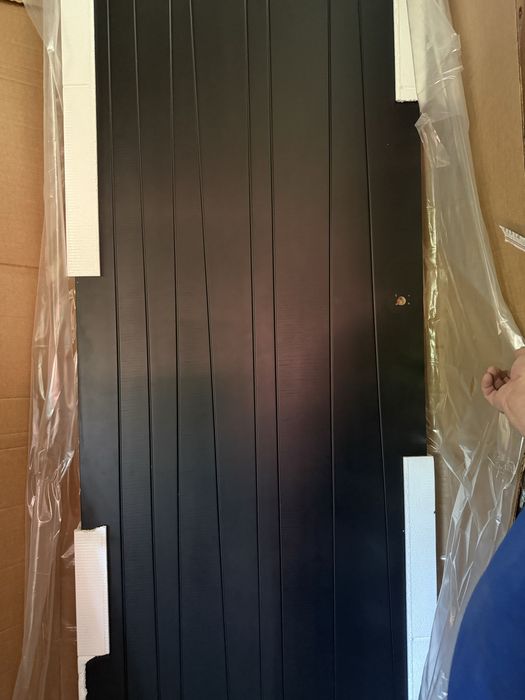 Продам меж комнатные двери