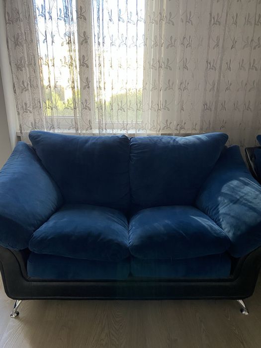 Продам диван . 3:2:1