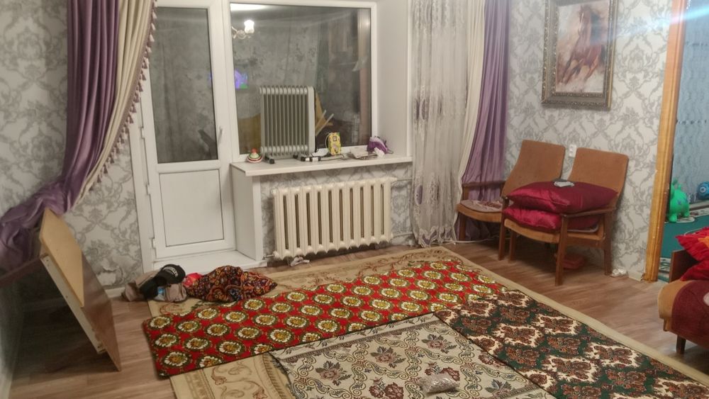 Продам 3х комн квартиру 7-микра дом 36