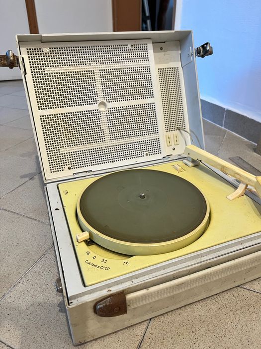 Грамофон Марица от времето на дядо