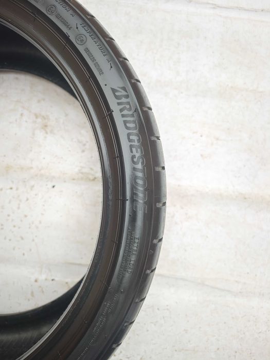 Anvelope 235/35/19 an 2023 vara BRIDGESTONE POTENZA S005