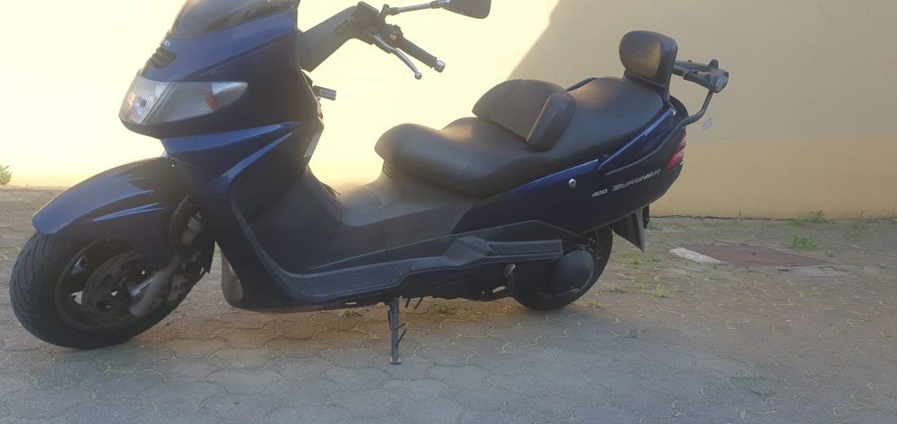 Suzuki Burgman 400