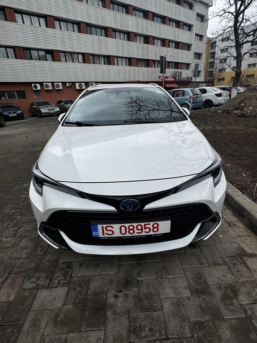 TOYOTA Corolla 2024 — imagine 2