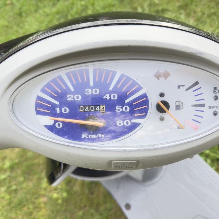 Мопед скутер Honda Dio