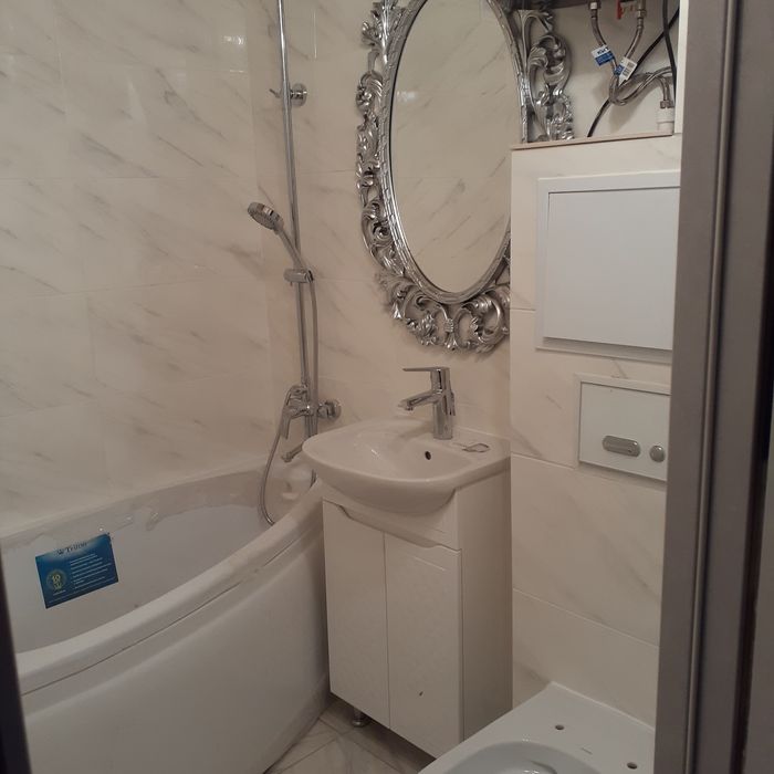 Ремонт, отделка кафелем.