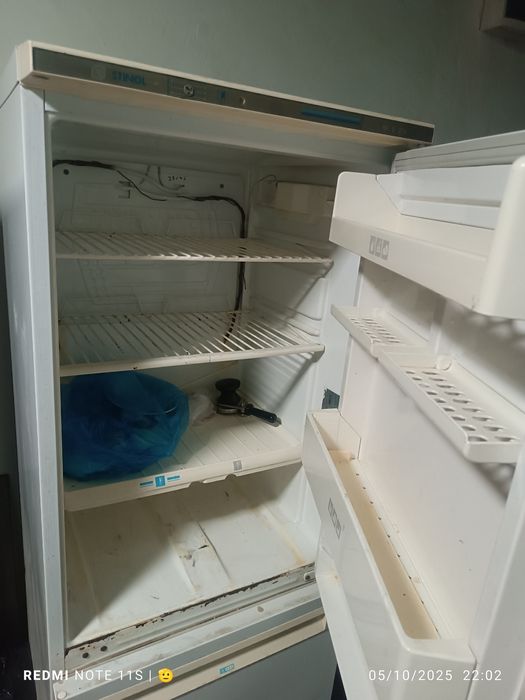 Xoladilnik sotiladi srochna