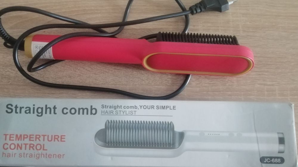 Perie îndreptat parul