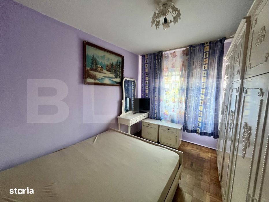 Apartament decomandat de vanzare - zona Rogerius