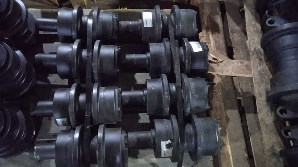 Каток поддерживающий для экскаватора DOOSAN DX300,DX340.