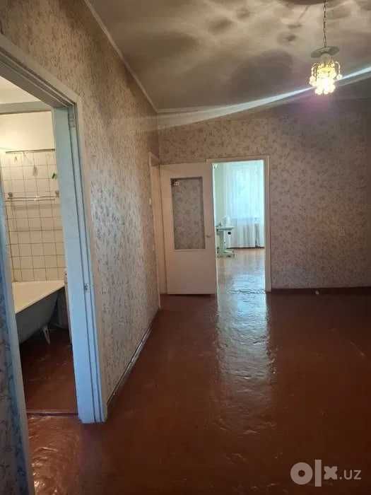СРОЧНО !! Продается квартира в Яшнабаде 2/2/4 ( 46 кв/м ) Авиасозлар 3