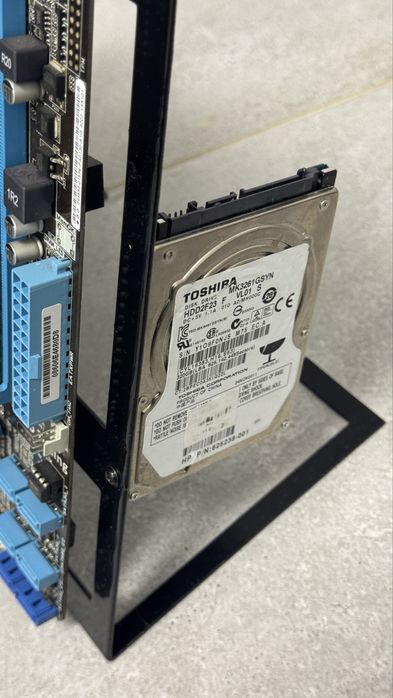 Kit PC InteI3 ,2gb Ram+ suport+sursa