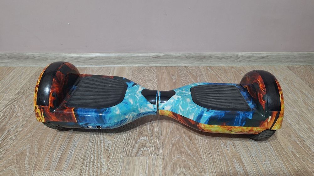 Hoverbord puțin folosit