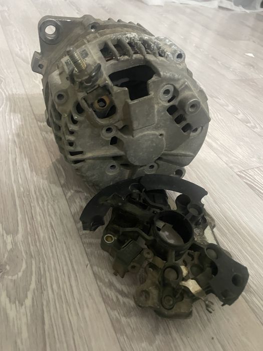 Генератор от ниссана П12 обьем 2.0