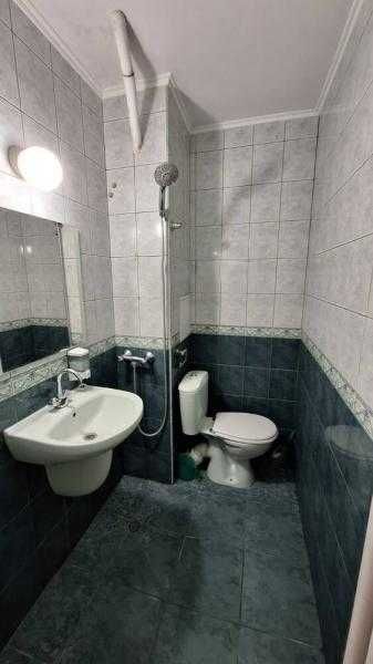 Дава се под наем Тристаен апартамент в Бургас, Изгрев - 60 кв.м за 408 € - Снимка #6