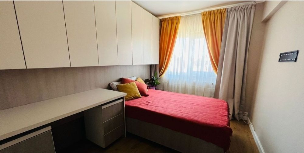 Inchiriez apartament 3 camere