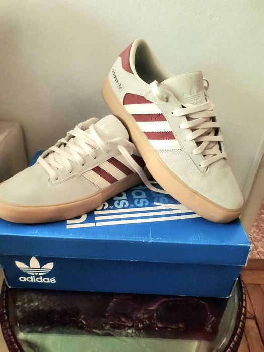 Adidas - incaltaminte din piele sport barbati (adidasi) - marimea 43-44   (10)