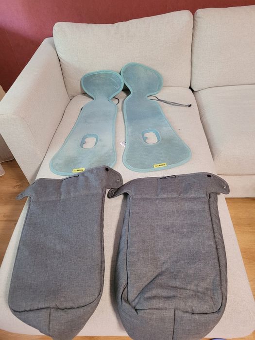 Количка за близнаци EASY TWIN