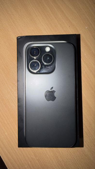 Iphone 15 pro 88%Baterie