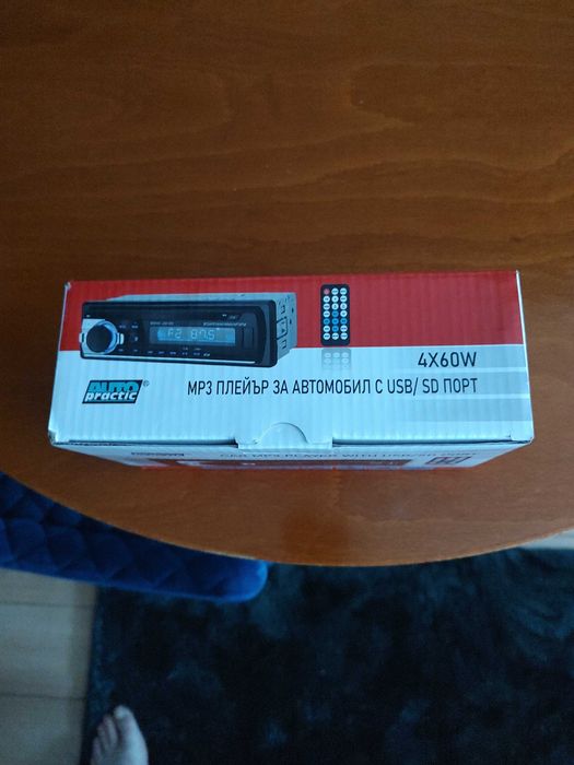 Радио за автомобил