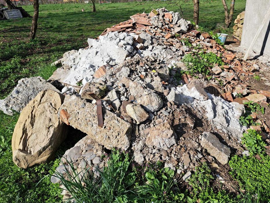 Donez moloz și beton pentru umplutură