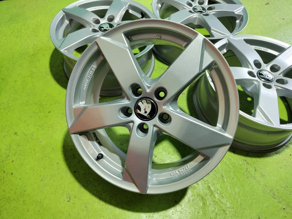 17 5x112 Skoda лети джанти 5х112 шкода