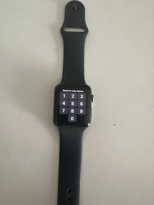 Продам Apple watch series 3