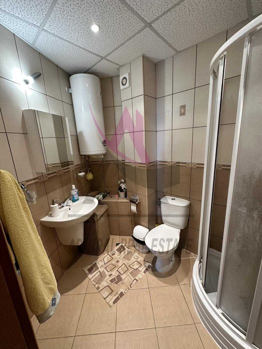 Дава се под наем Двустаен апартамент в Варна, м-т Св. Никола - 70 кв.м за 450 € - Снимка #4