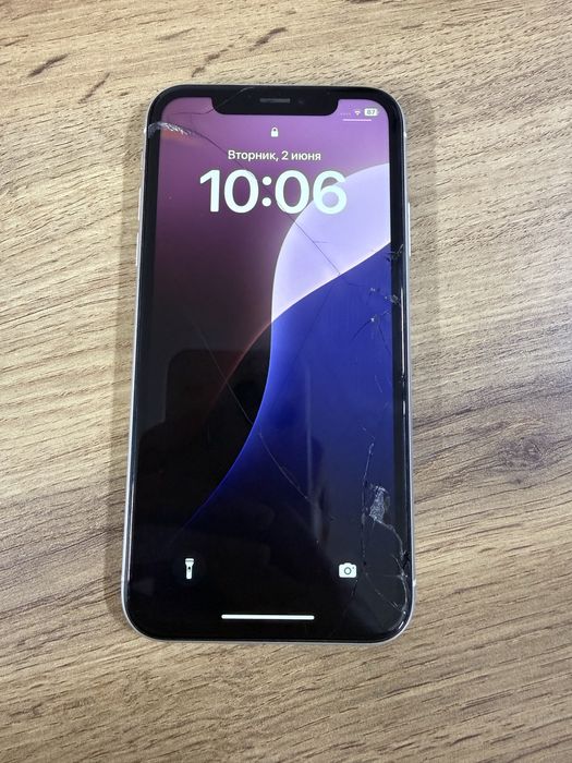 Iphone XR продажа или на обмен