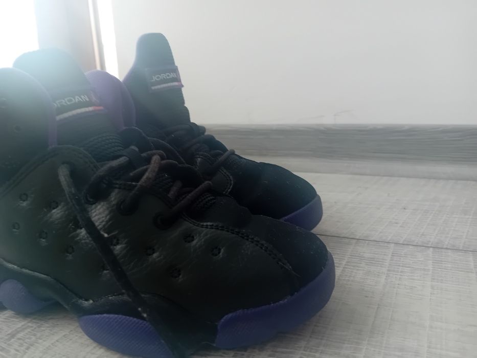 Jordan 13 court copii marimea 33