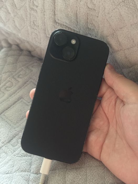IPhone 15 79акб 128