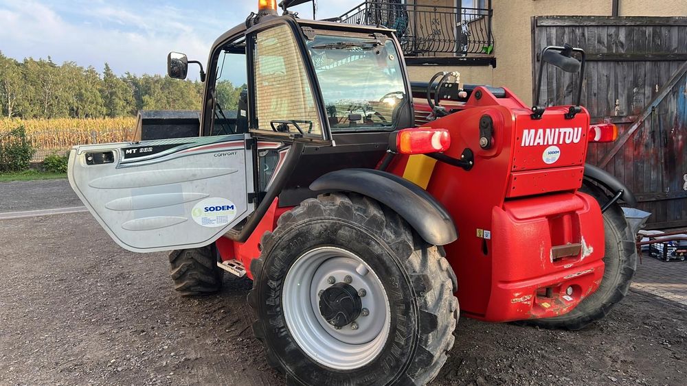 Телескопический погрузчик Manitou 932