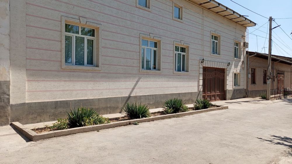 Uy sotiladi srochniy manzil zangi ota orom kafega yetmasdan