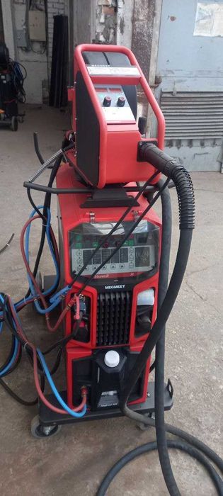 Сварочный полуавтомат Megmeet Ehave II  CM630M