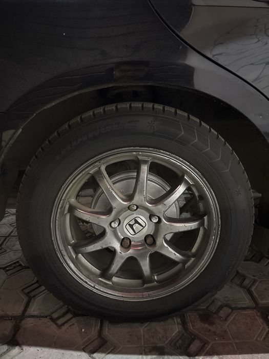 Р16 с резиной зима, лето ОБМЕН НА 17или18