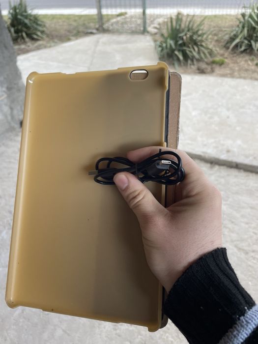 Tableta facetel q3 aurie de vanzare
