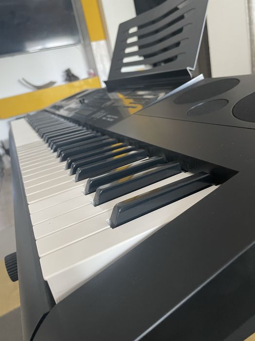 Orga Casio WK-7600