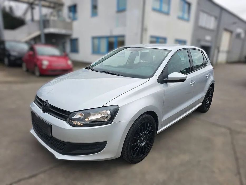 Dezmembrari / Dezmembrez VOLKSWAGEN POLO 6R