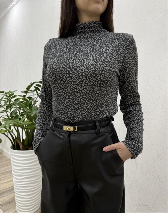 Женская свитера, кофты, джемперы