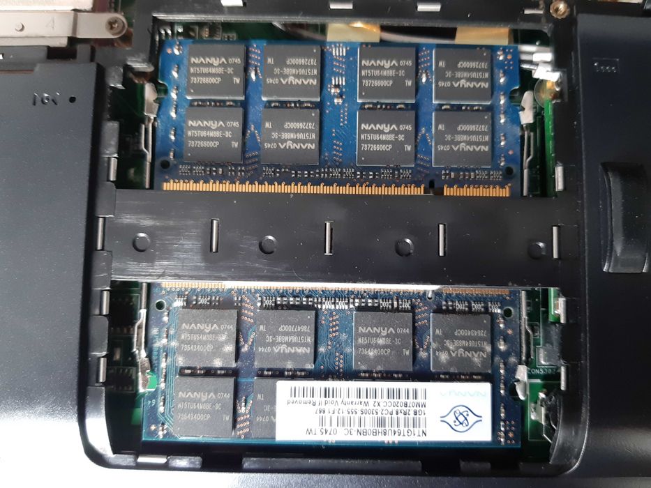 Память для ноутбука 2 шт