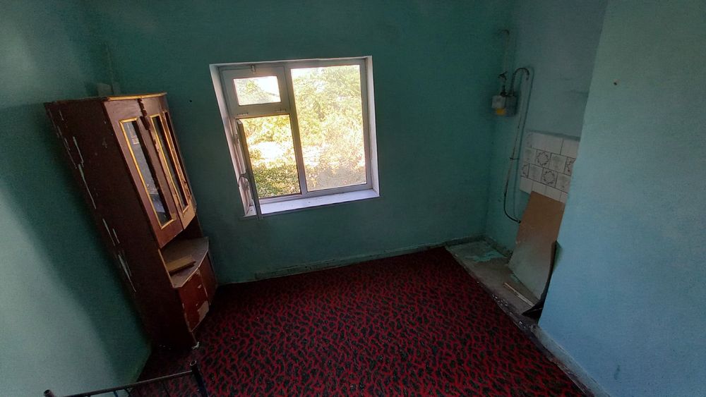 Тошлок махалласида 1 хонали уй