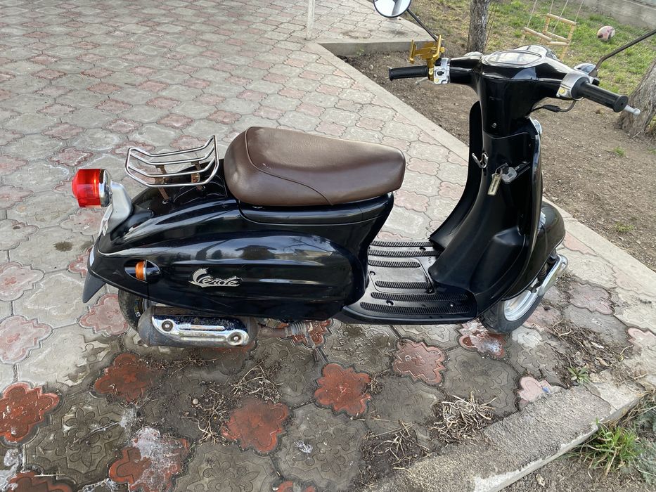 Мопед Suzuki VERDE