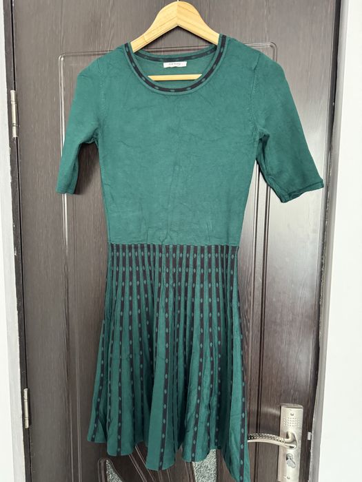 Rochie Orsay, nou fara eticheta