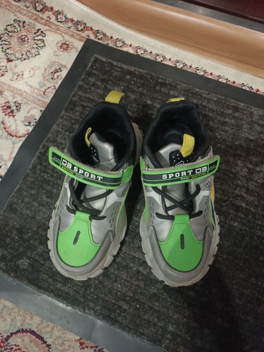 Обувь детская спортивная