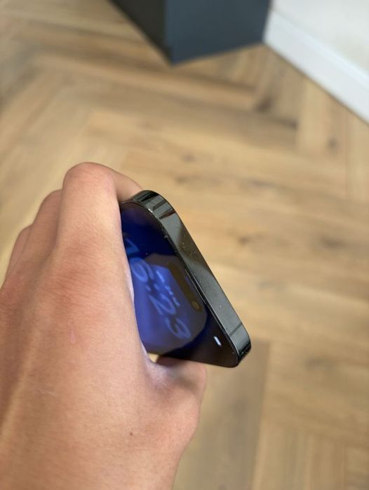 Vând iPhone 14 pro