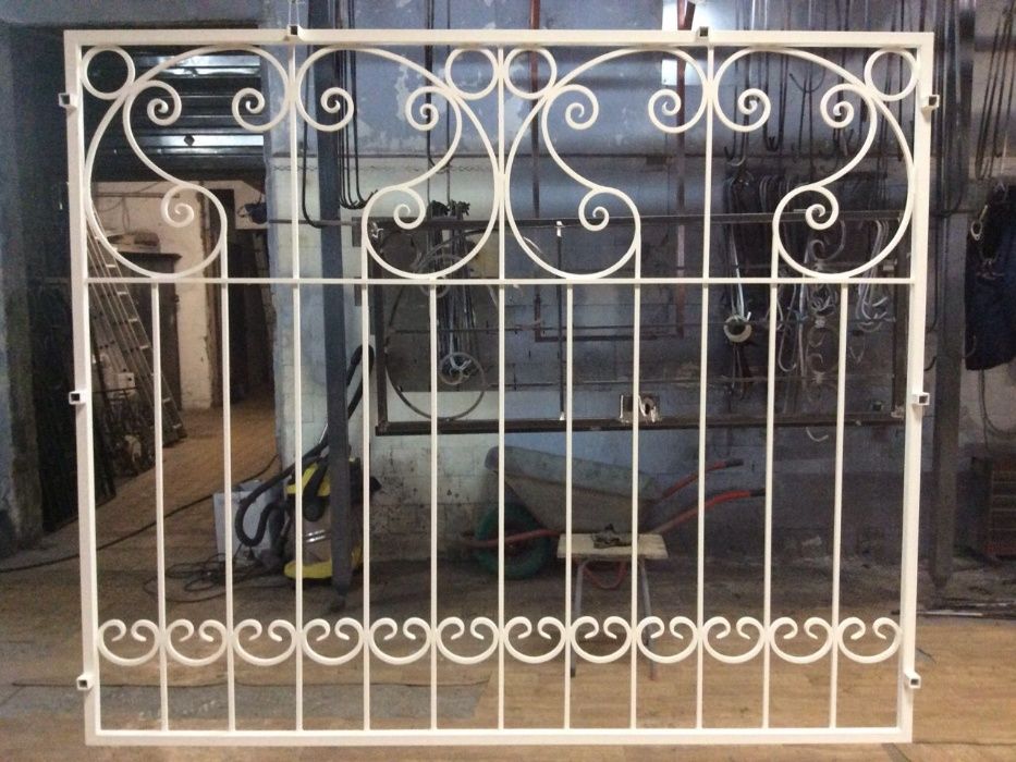 Недорого! Решетки на окна, перила, козырьки