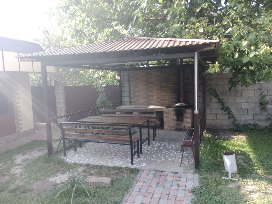 Айна Коттедж Біркөлік